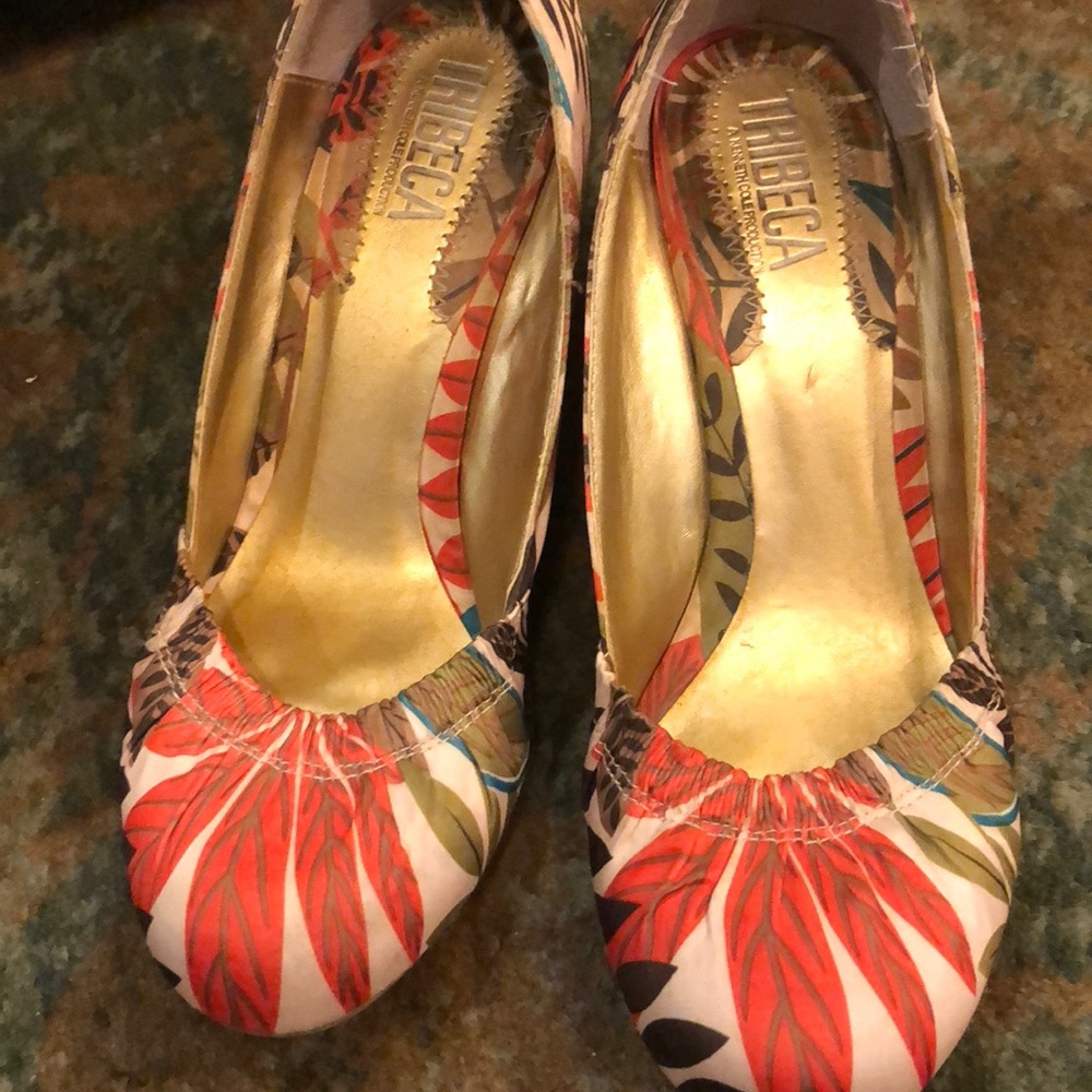 TriBeCa size 6 1/2